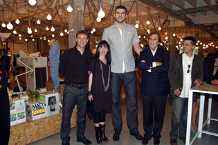 Slavko Vranes u drustvu vlasnika Xpoint